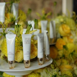 【18年8月18日発売】美肌アプリ効果!?アルビオンから「盛り肌」ファンデ