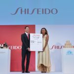 ★クレ・ド・ポー ボーテの顔 フェリシティ・ジョーンズさんが来日