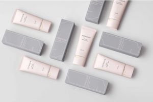 【R3年8月21日発売】メイクというよりスキンケア。エスプリーク