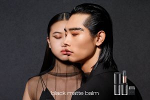 【R5年7月19日発売】黒で洗練くちびるに シュウウエムラブラックバーム