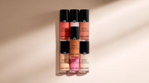 【R5年7月7日発売】マルチに使って新しい夏顔 アルマーニ フルイドシアー